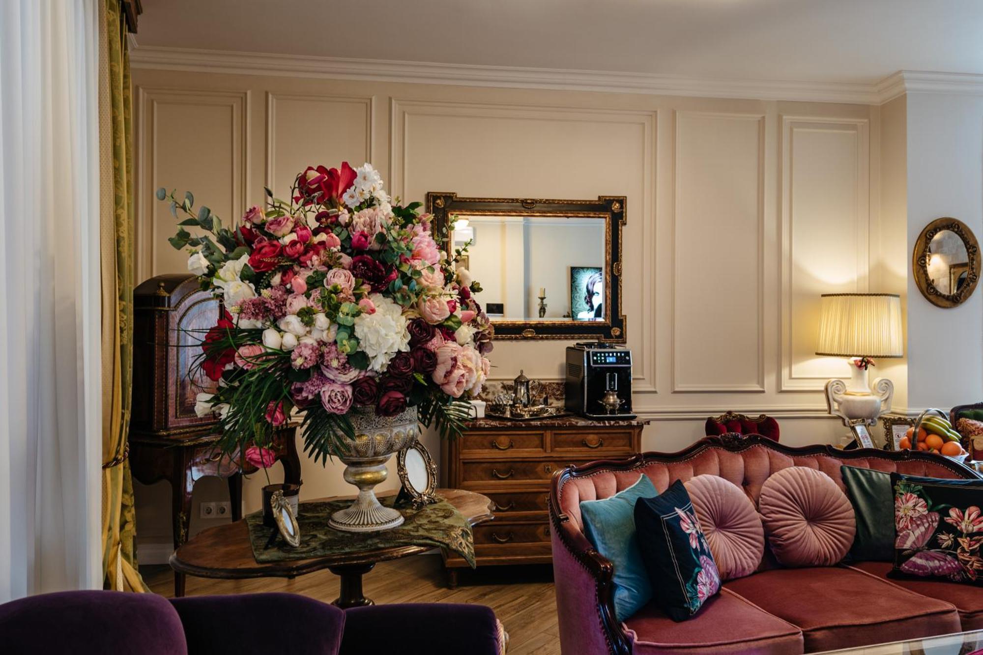 Ateneea Luxury Rooms Cluj-Napoca Luaran gambar