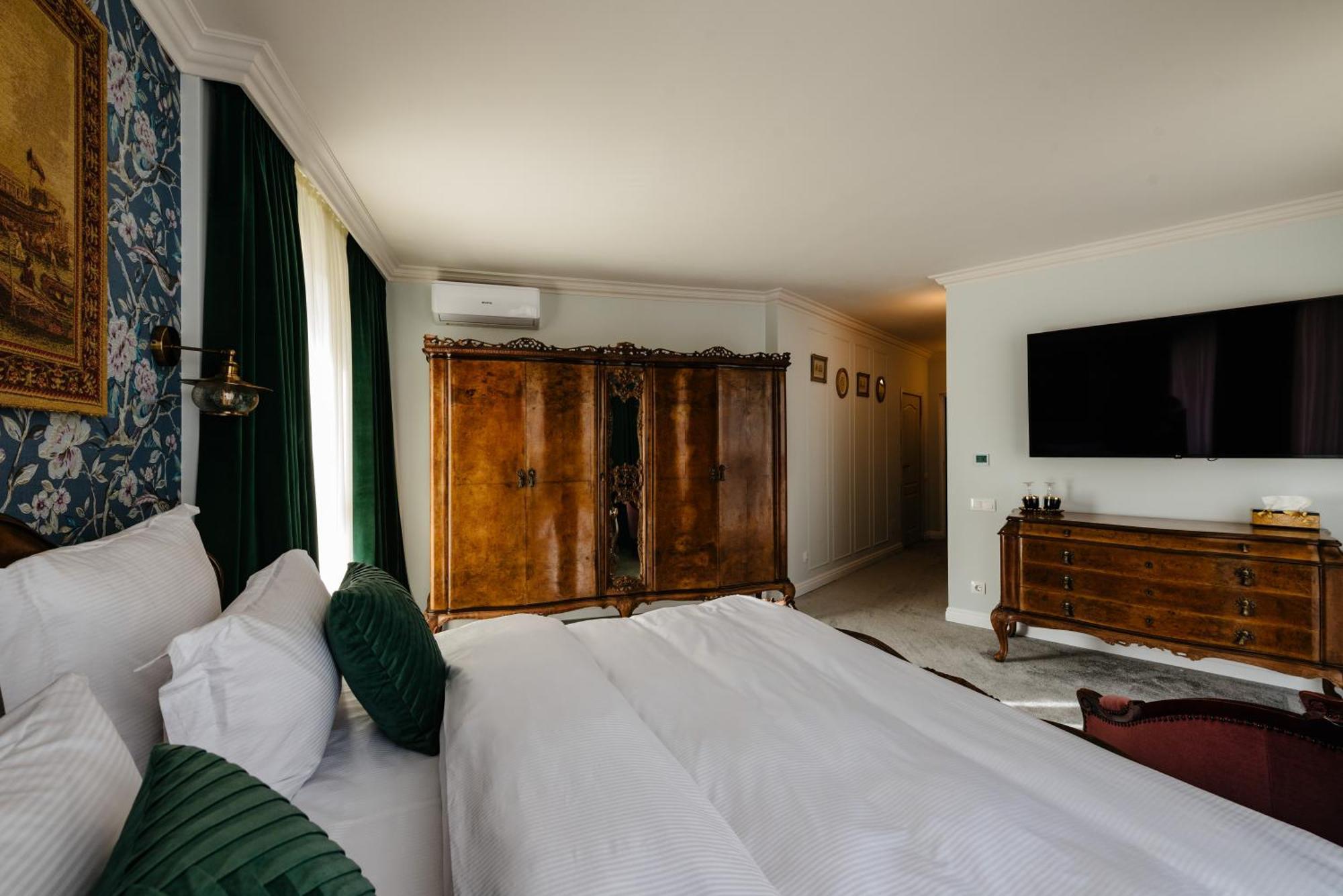 Ateneea Luxury Rooms Cluj-Napoca Luaran gambar